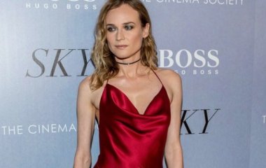 Долгожданная беременность: Диана Крюгер впервые продемонстрировала округлившиеся формы 