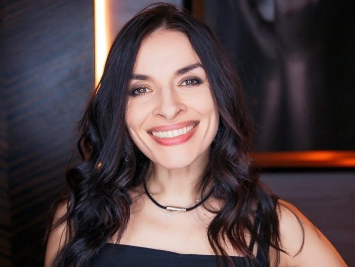 Надежда Мейхер поделилась школьным снимком