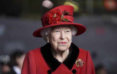 Психбольница заменила дворец, а пластиковая табличка – надгробие: судьба тайных сестер Елизаветы II