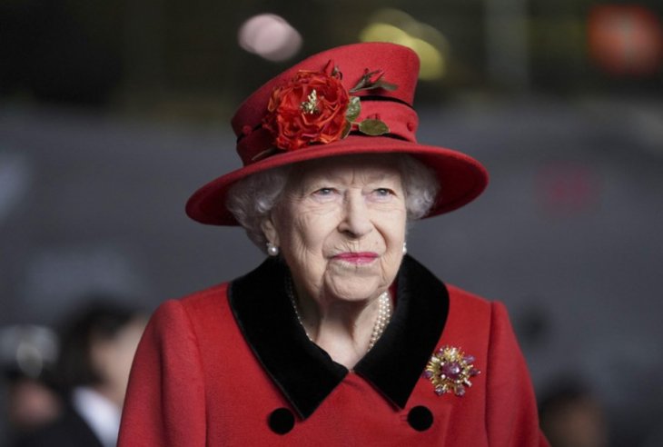 Психбольница заменила дворец, а пластиковая табличка – надгробие: судьба тайных сестер Елизаветы II