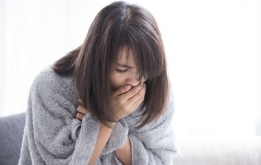 Залишки не солодкі. Як боротися із затяжним кашлем після застуди