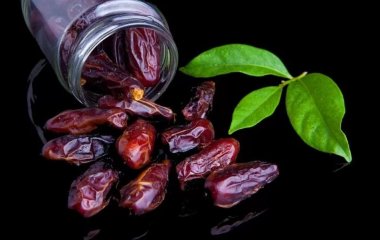 Що дають організму всього 4 фініки щодня