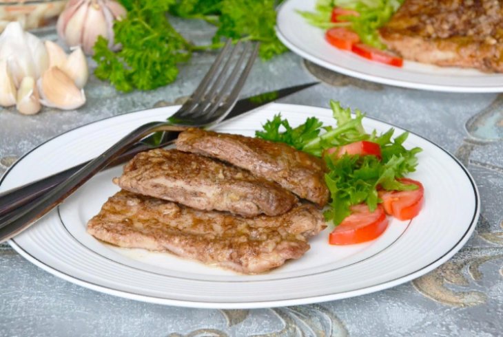 4  простых варианта приготовления отбивных из свинины