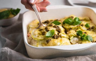 Пальчики оближешь: рецепт полезной лазаньи из кабачков