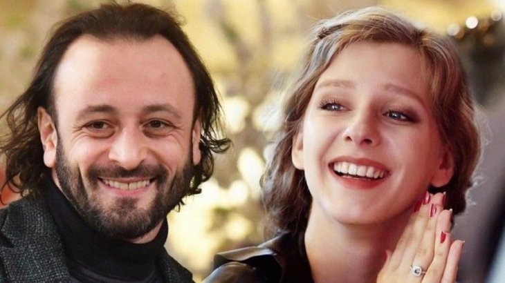 У Лизы Арзамасовой и Ильи Авербуха родился ребенок