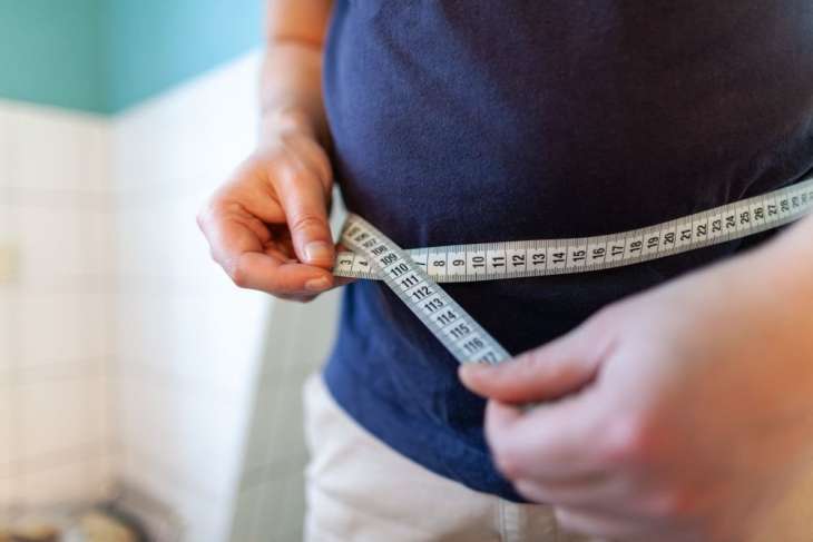 Ученые рассказали о влиянии лишнего веса на риск тяжелой формы коронавирусной инфекции