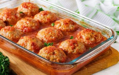 Изысканный и уникальный вкус: рецепт фрикаделек с медом и чесноком