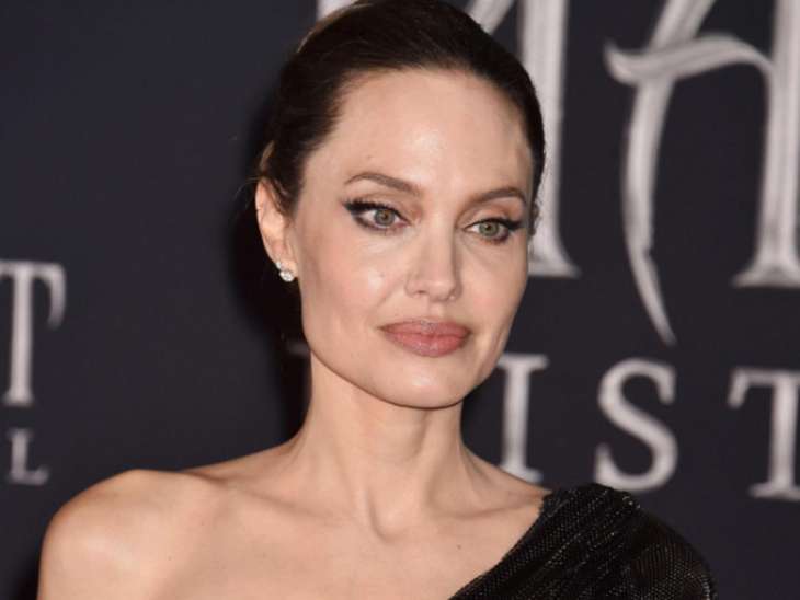 Анджелина Джоли проиграла битву за отстранение судьи в бракоразводном процессе с Брэдом Питтом