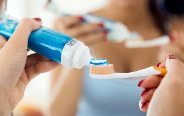 Як застосовувати зубну пасту в побуті: корисні хитрощі
