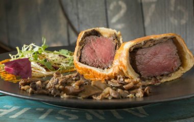 Как приготовить сочное и вкусное мясо в фольге в духовке?