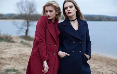 Модное пальто бушлат в коллекциях женской одежды сезона осень-зима 2018-2019, фото