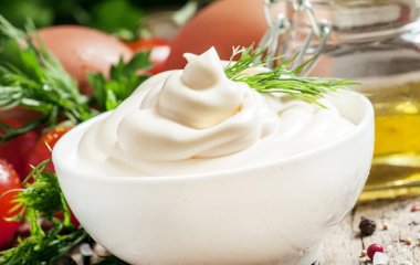 Дієтолог розповіла про шкідливі для мозку продукти
