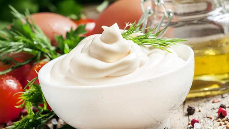 Дієтолог розповіла про шкідливі для мозку продукти