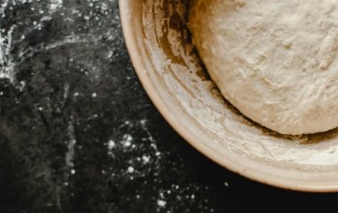 Три професійні лайфгаки від шефа, які зроблять вашу випічку ідеальною до Великодня і не тільки
