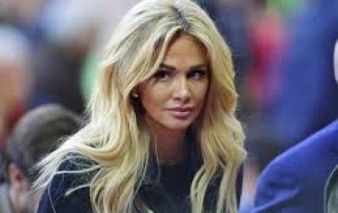 Виктория Лопырева трогательно поздравила с днем рождения своего возлюбленного