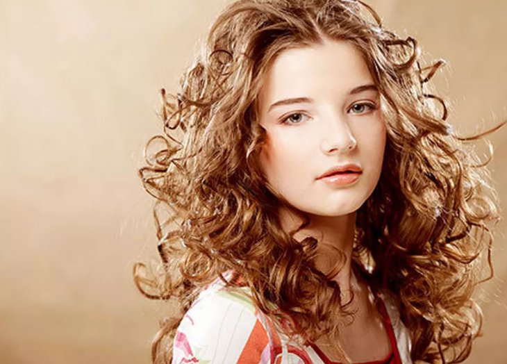 Независимое мнение: насколько эффективны маски для укрепления волос и какие рецепты являются лучшими для данной цели?