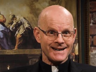 Скандал у церкві: екзорцист заявив, що НЛО — це демони, і втратив роботу