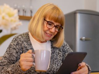 Медики нашли способ, как отсрочить менопаузу у женщин