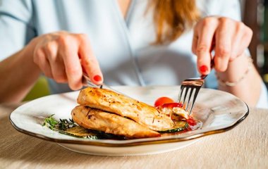 Лікар розповів про корисні для жінок продукти