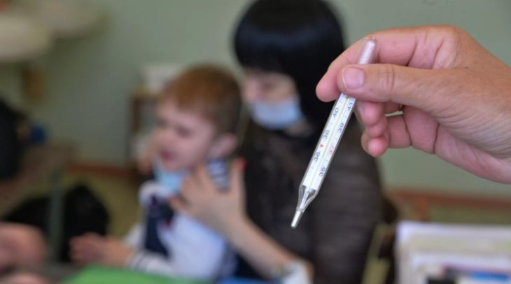 Лікар закликав не боятися температури 37 градусів
