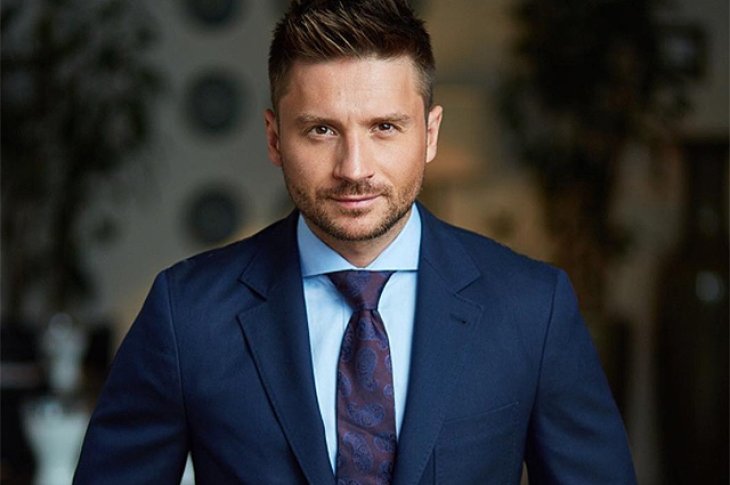 Превращаешься в Киркорова?»: Сергей Лазарев шокировал новым образом