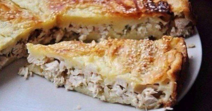 Картопляний пиріг із грибами та курячою грудкою: ідеальний рецепт для осені