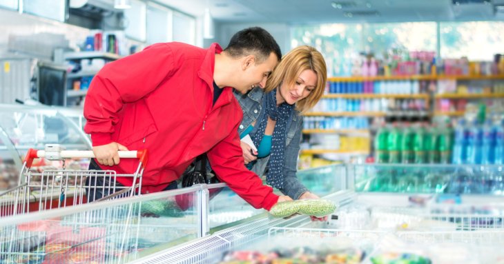 Їх всього сім: названо продукти, які в жодному разі не можна купувати замороженими