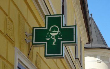 Аптека випадково розкрила зраду чоловіка дружині: він готує позов