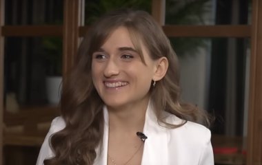 Блогерша Даша Евтух растрогала видео, как сообщила возлюбленному о беременности