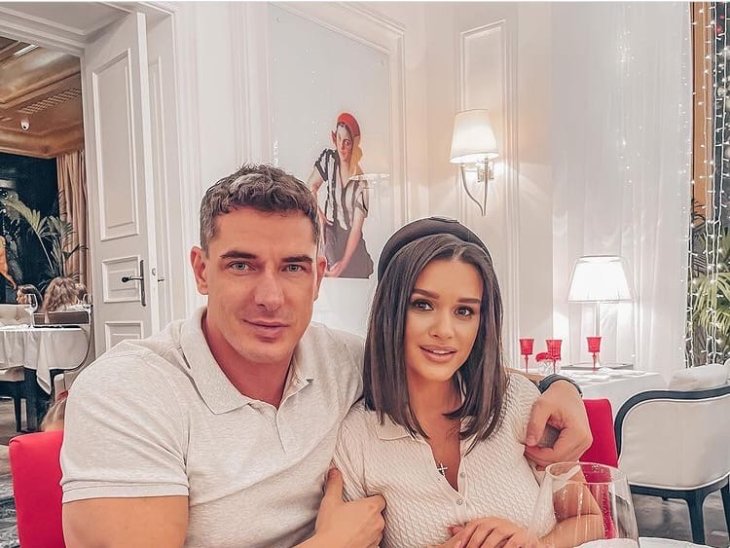 Стало известно с кем Курбан Омаров отдыхает в Дубае