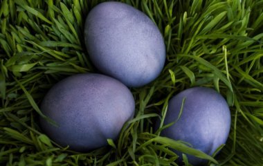 Бузкові великодні яйця - чим пофарбувати крашанки