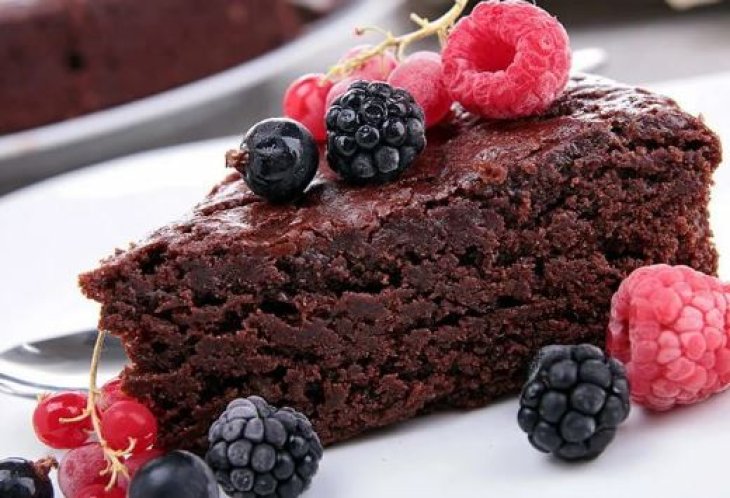 Шоколадный торт в мультиварке