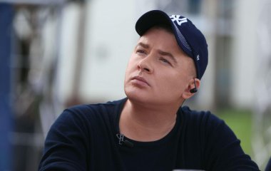 Прибавил в весе и путает день с ночью: почему Андрей Данилко пропал со сцены