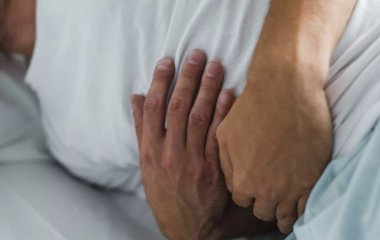 Вчені назвали два ранні симптоми раку підшлункової залози