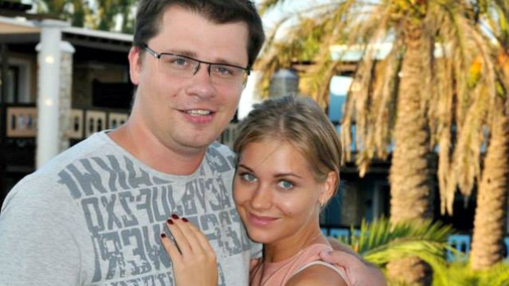 Кристина Асмус прокомментировала слухи о разводе с мужем