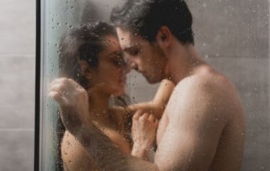 Самые удобные позы для секса в душе которые обязательно нужно попробовать
