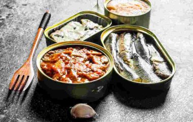5 простых, но вкусных блюд из рыбных консервов