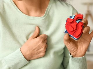 Як регулярність сну захищає серце та запобігає інфаркту