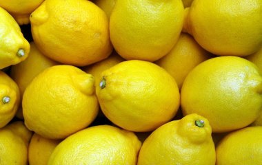 Названы 5 вещей, которые не следует чистить с помощью лимона