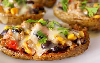 Постный запеченный картофель в духовке