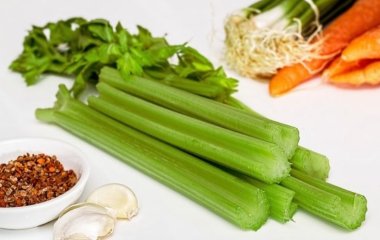Дієтолог назвала продукти, які можуть заглушити голод на дієті