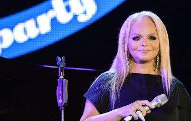 Лариса Долина раскритиковала Александра Ревву за исполнение ее песни
