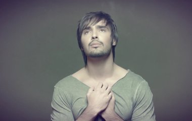 Виталий Козловский пообещал излечить поклонников от осенней депрессии