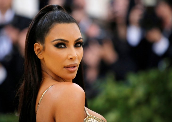 Модель Ким Кардашьян намекнула на примирение с рэпером Канье Уэстом