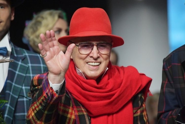 Новый скандал на «Пусть говорят»: друзья Зайцева разбросали в студии пятитысячные купюры