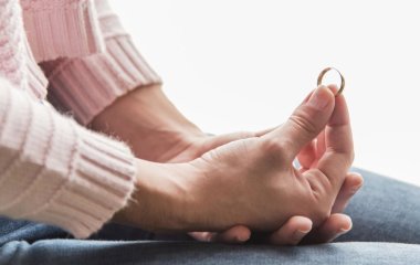 Подружжя розлучається через ім’я дитини: що сталося