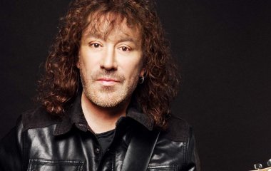 Владимир Кузьмин показал фото с дочерьми от разных браков