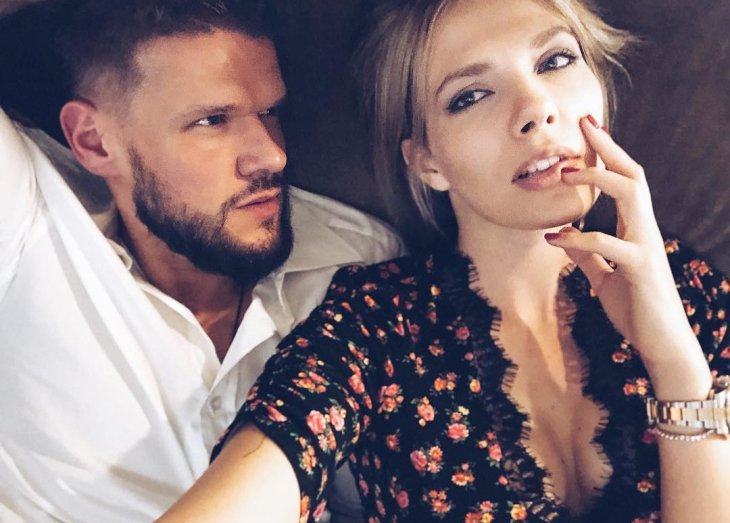 Антонина Паперная поддержала своего мужа на кинопремьере