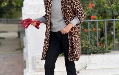 Как после 50 лет носить кожаные вещи: показывает Ким Кэттролл