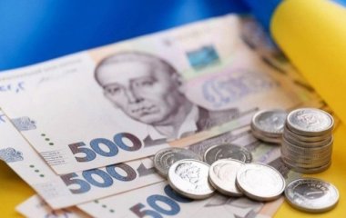 Як правильно сказати українською: «налічкою», «мєлочь», «сдача»